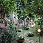 Residenza Le Peonie Тоди