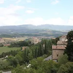 Residenza Le Peonie Тоди