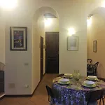Apartment Residenza Le Peonie