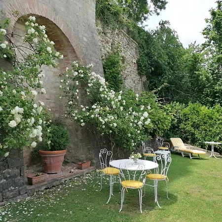 Le Peonie Todi