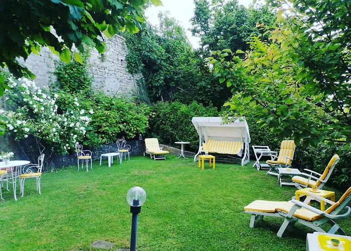 Apartment Residenza Le Peonie *